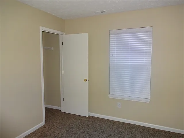 11730 Sinclair Dr — Photo 17