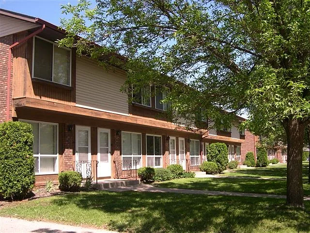 Valley View Townhomes — Photo 5