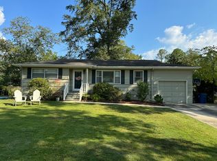 637 Oakmoor Dr, Homewood, AL 35209