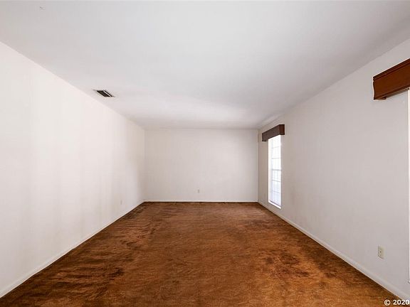 3rd image of 3311 NW 28th Pl