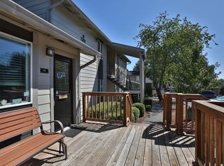 7238 SW Garden Home Rd #D4, Portland, OR 97223