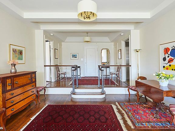 4th image of 180 E 79th St APT 14F