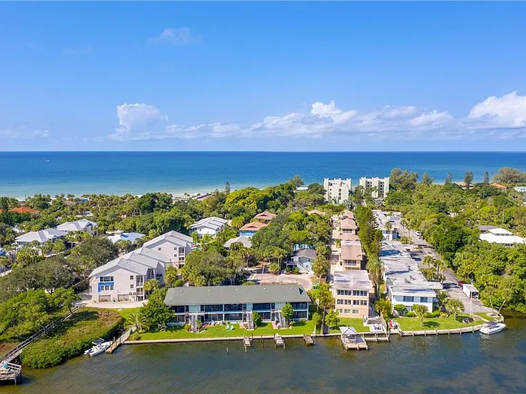5041 N Beach Rd #3-A — Photo 42