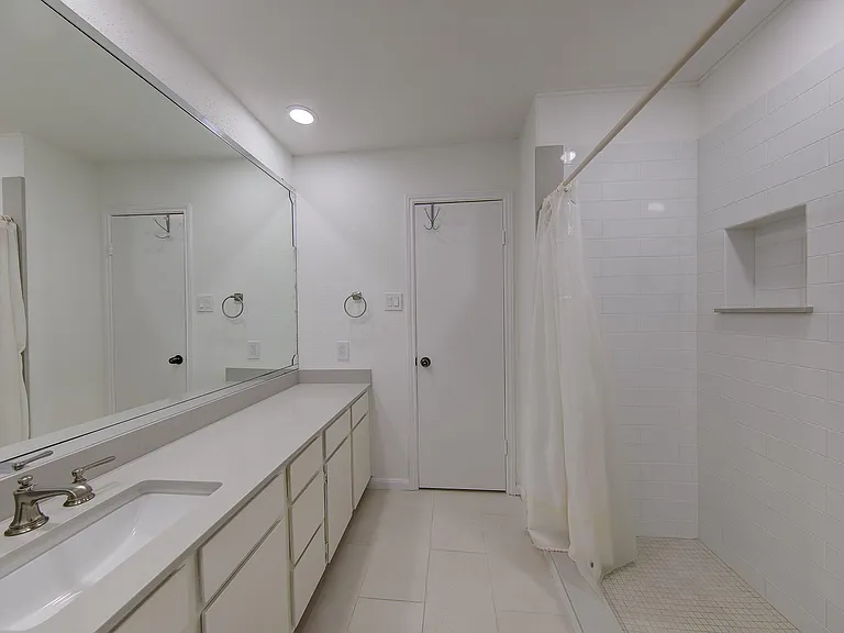 1914 Augusta Dr #25 — Photo 22