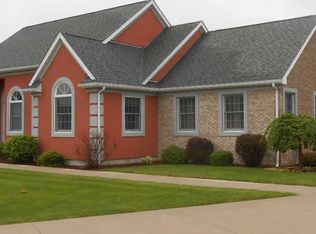 450 Meadow Cir, Rensselaer, IN 47978