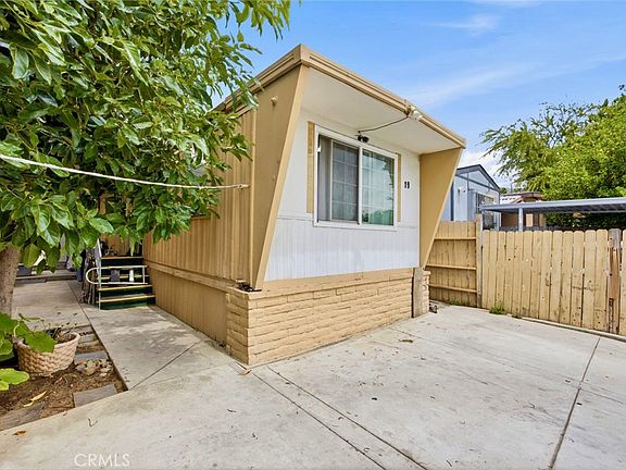 4th image of 5803 Mission Blvd