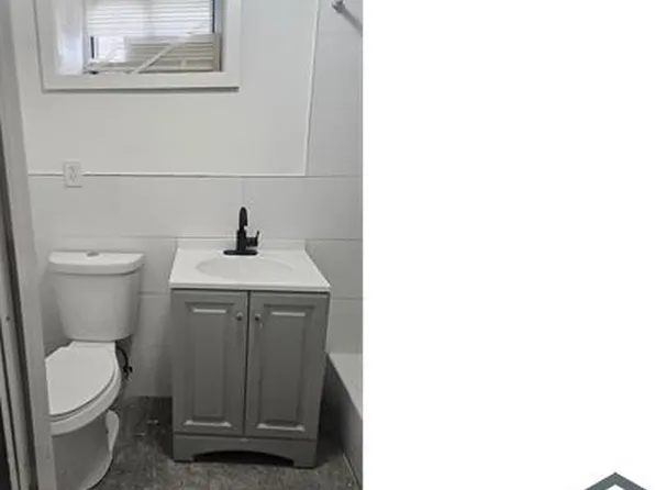 545 Chateau Ave, Baltimore, MD 21212