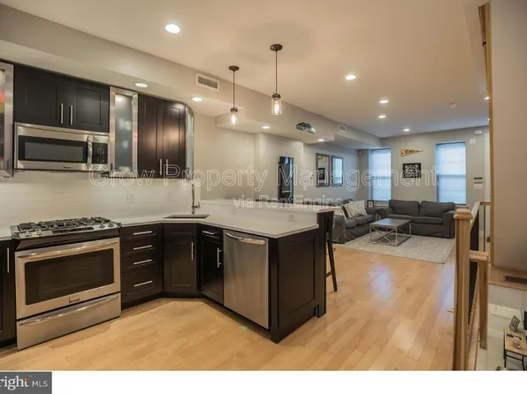 533 Manton St, Philadelphia, PA 19147