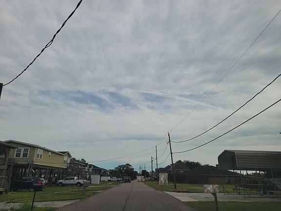 5th image of 183 Bazile Dr