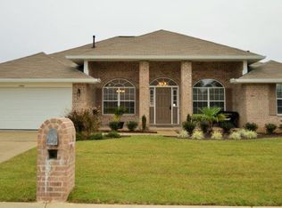 7049 Boo Ln, Pensacola, FL 32526