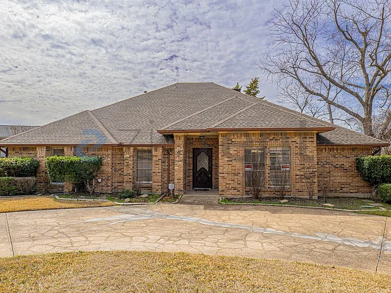 10 Cypress Ct — Photo 5