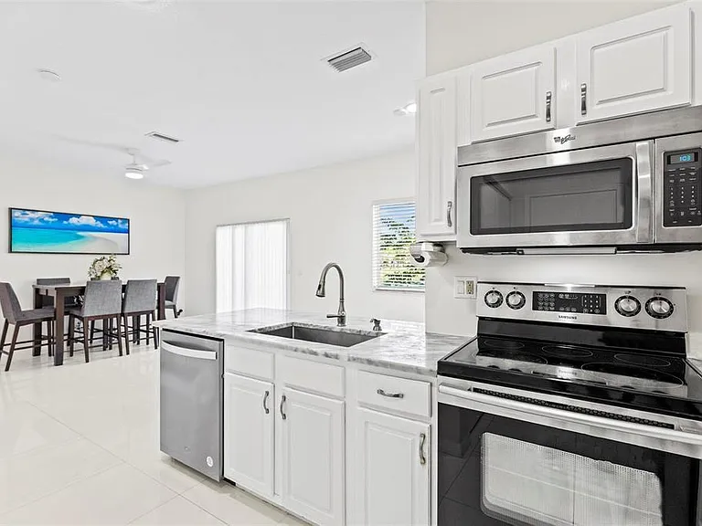 4722 Lago Vista Dr — Photo 12