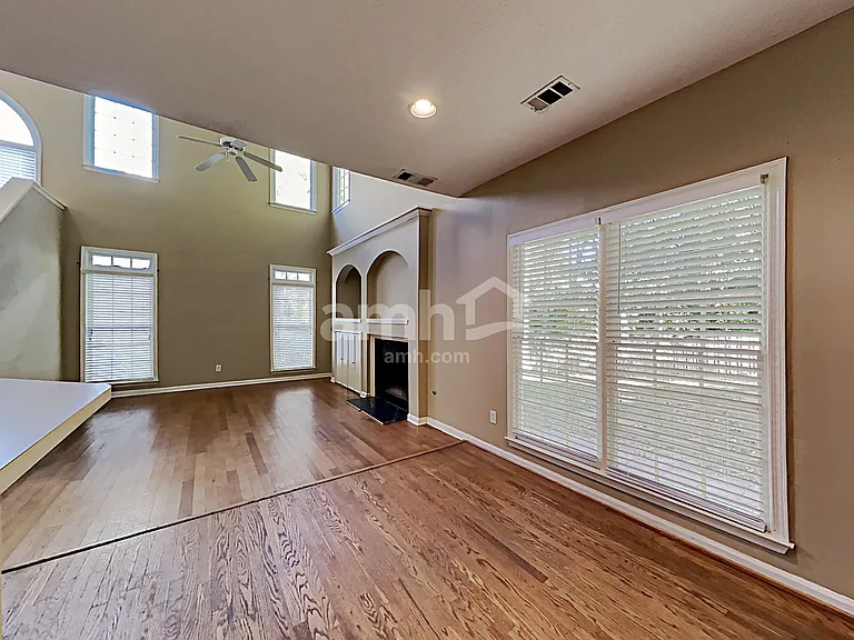 2175 Carlysle Cove Dr — Photo 8