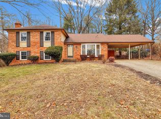 12624 Billington Rd, Silver Spring, MD 20904