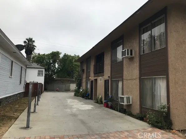 320 E Pearl St, Pomona, CA 91767