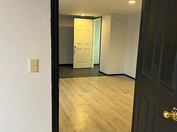 4th image of 5763 Telephone Road Ext #8
