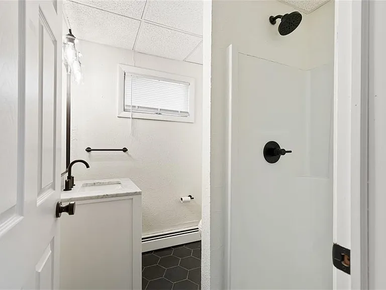 191 Nashua St #1 — Photo 9
