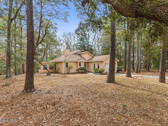5th image of 673 Folly Drive