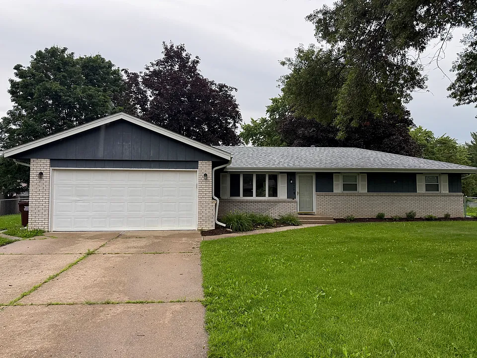 10475 Firefly Ct