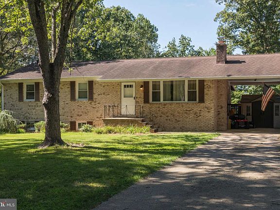 2nd image of 9322 Clifford Dr