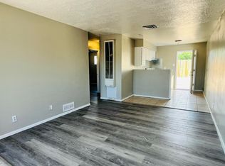 419 Dallas St SE APT A, Albuquerque, NM 87108
