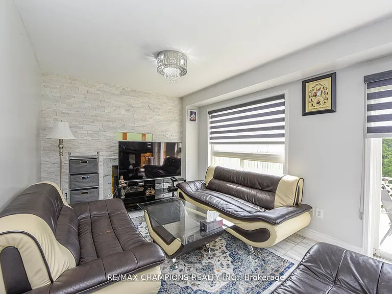 30 Feather Reed Way — Photo 9