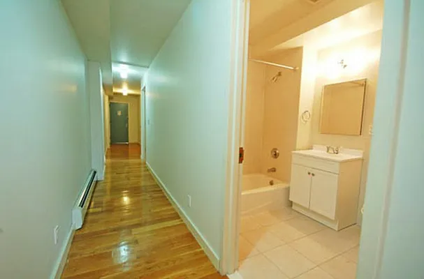 Rented by Fifth & Forever LLC | media 10