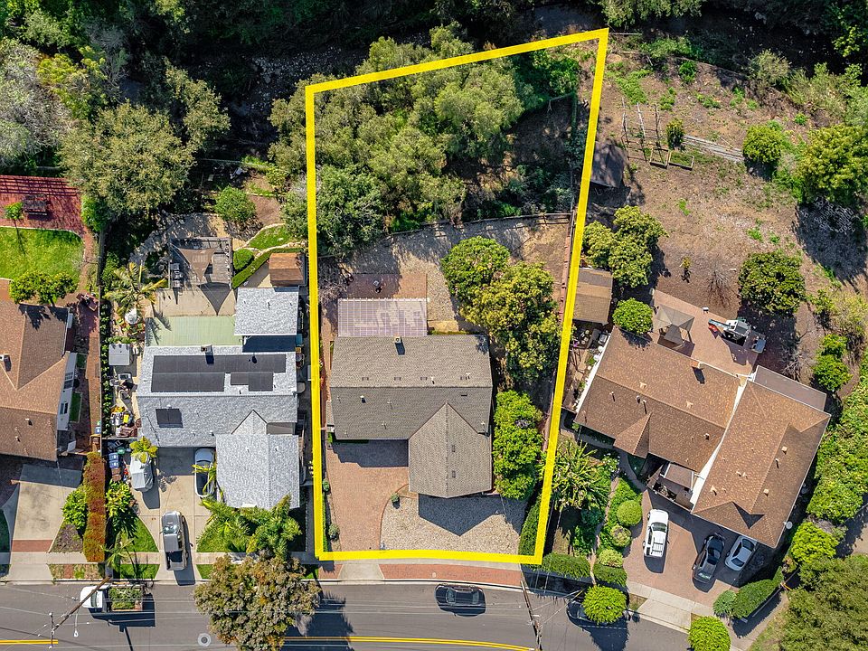 1st image of 65 Lassen Dr