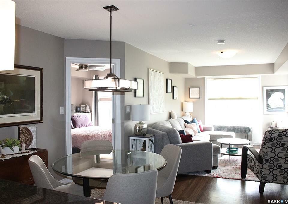 1st image of 5303 Universal Cres #215