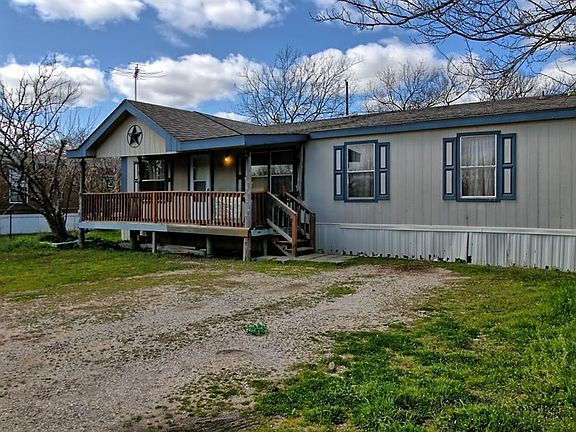 3rd image of 140 Juan Ct