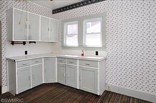 5th image of 59 Yale St