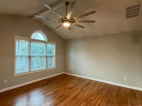 3rd image of 2990 Poplar Flat Rd