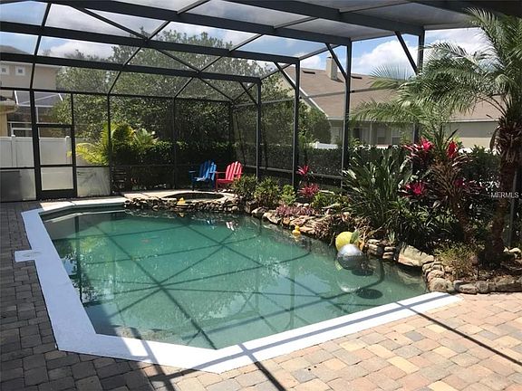 2nd image of 3918 Cassia Dr