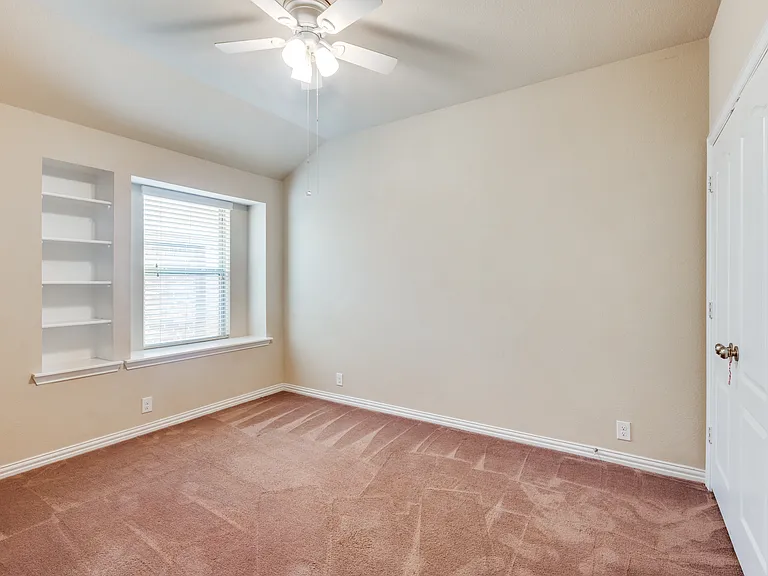 4920 Lemon Grove Dr — Photo 22