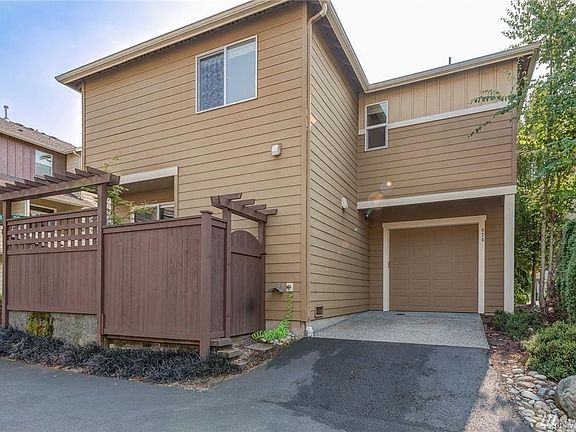 2nd image of 824 148th Ln SE