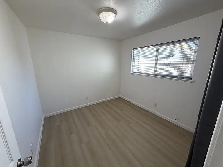 252 Superior Dr — Photo 14