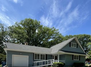 920 11th Ave SE, Forest Lake, MN 55025