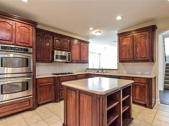 5th image of 3623 Washington Dr