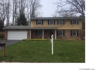 115 Selborne Chase, Fairport, NY 14450