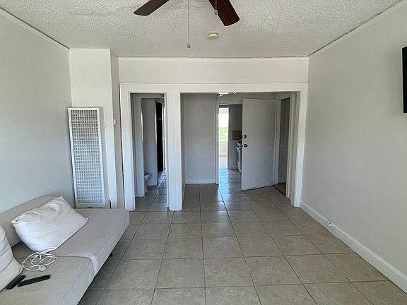 4th image of 1104 Arizona Ave #1