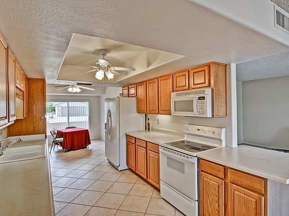 3rd image of 9618 W Hidden Valley Cir N