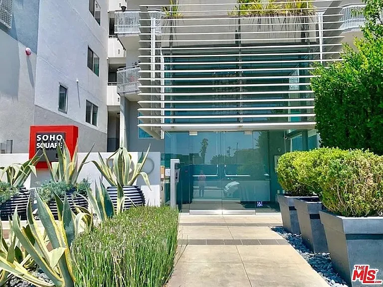 1700 Sawtelle Blvd #219 — Photo 2