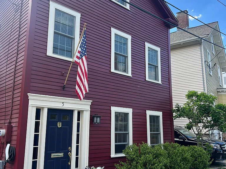 5 Tews Ct — Photo 1