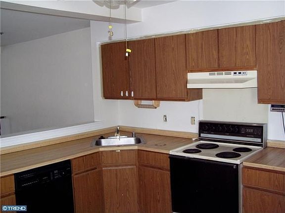 2nd image of 252 Shai Cir