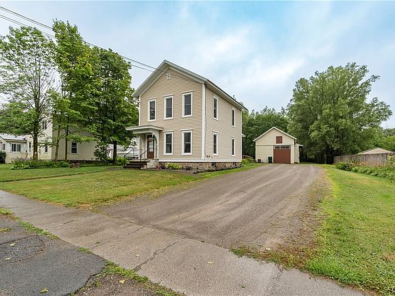 2nd image of 1943 Harwood Dr