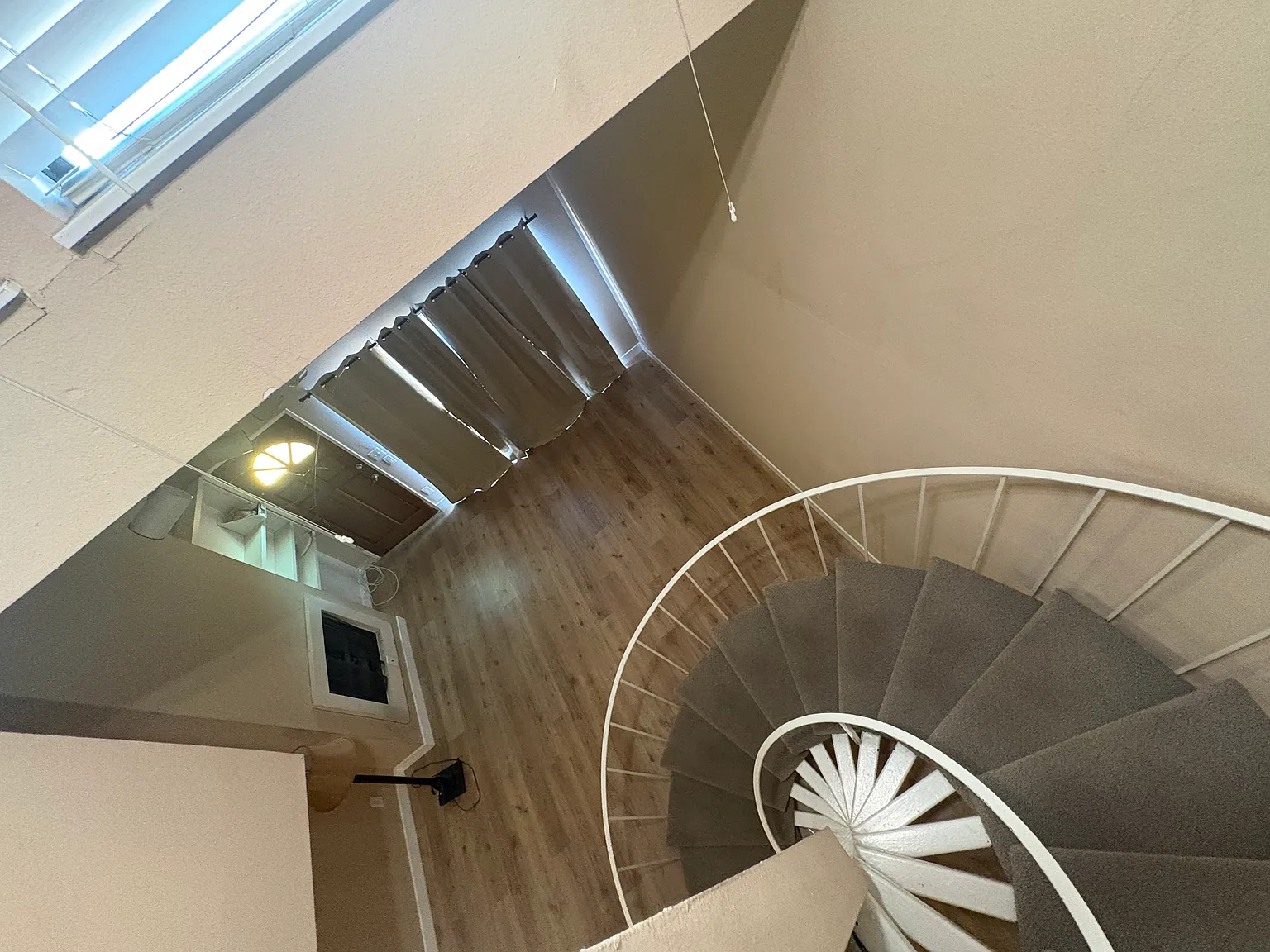 1 bed, 756 sqft, $2,300 — Photo 4