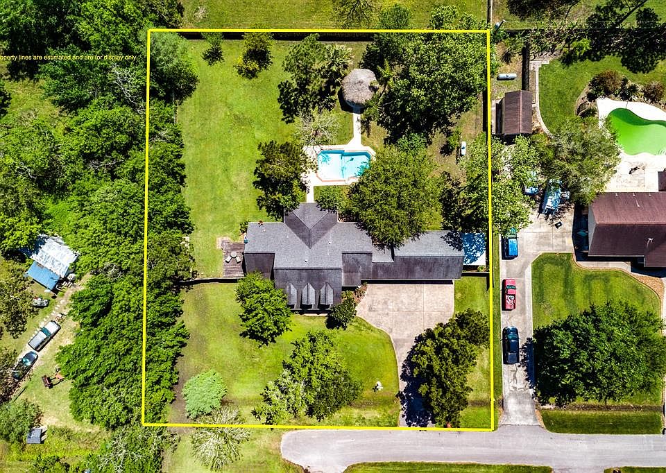 1st image of 13203 Lynn Ln