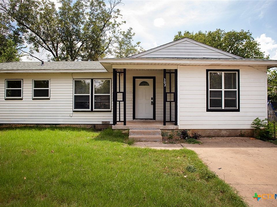 1st image of 302 Patton Dr