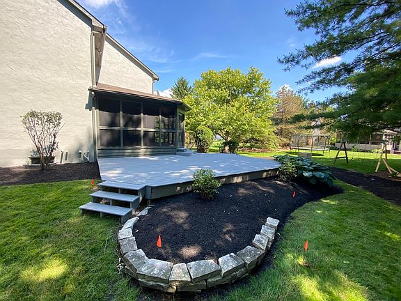 5th image of 6397 Oisin Ct