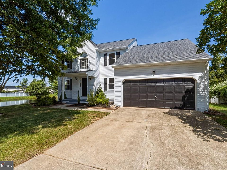 1st image of 4 Wellspring Dr
